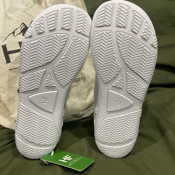 Hike Footwear Stride All White Sneakers Lightweight Breathable Women's Shoes - Picture 4 of 5